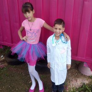 Meet your Posher, Desiree jose